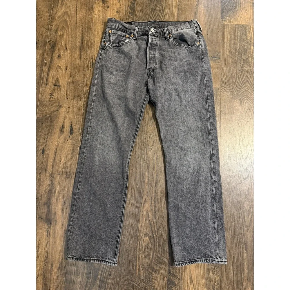 Vintage 90s Levis 501 Button Fly Jeans Black Faded Denim Size 33x30 Mens